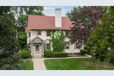 1917 Summit Avenue #2, Saint Paul, MN 55105 - Photo 1