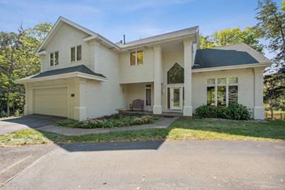 1584 Oakways Street, Minnetonka, MN 55391 - Photo 1