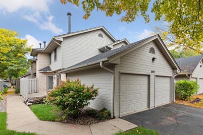 18729 Clear View Lane, Minnetonka, MN 55345 - Photo 1