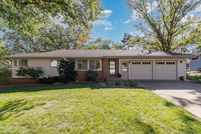 50 County Road F W, Vadnais Heights, MN 55127 - Photo 1