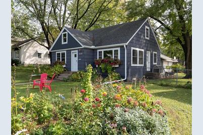 3413 26 1/2 Avenue N, Robbinsdale, MN 55422 - Photo 1