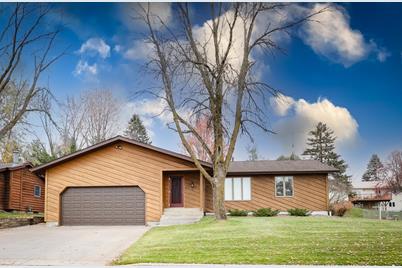 735 W Crest Lane, Ellsworth, WI 54011 - Photo 1