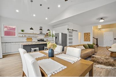 2535 W Medicine Lake Drive, Plymouth, MN 55441 - Photo 1