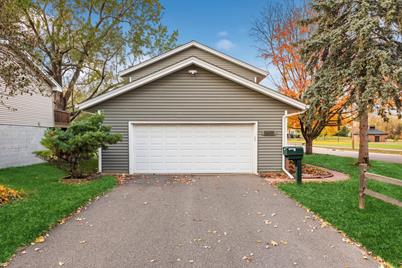 1413 Gettysburg Avenue N, Golden Valley, MN 55427 - Photo 1