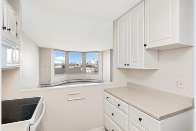 1425 W 28th Street #516, Minneapolis, MN 55408 - Photo 1