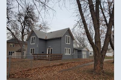 400 Park Street, Tracy, MN 56175 - Photo 1