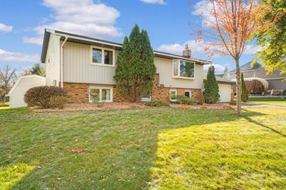 8140 Yellowstone Lane N, Maple Grove, MN 55311 - Photo 1