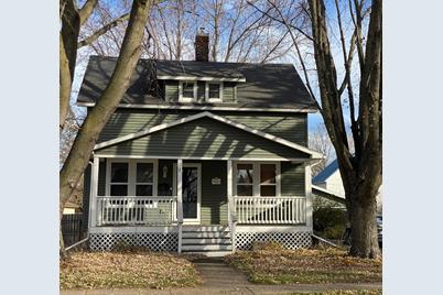 819 S Grove Avenue, Owatonna, MN 55060 - Photo 1