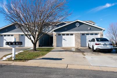 623 Pointe Court SW, Rochester, MN 55902 - Photo 1