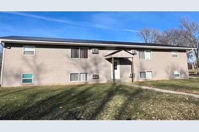 343 E George Street, Ivanhoe, MN 56142 - Photo 1