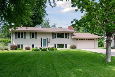 8516 29th Avenue N, New Hope, MN 55427 - Photo 1