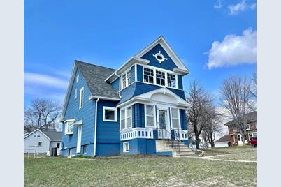 122 N O'Connell Avenue, Springfield, MN 56087 - Photo 1