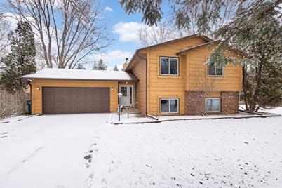 824 80th Avenue N, Brooklyn Park, MN 55444 - Photo 1