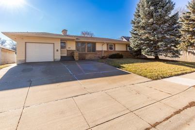 312 6th Street W, Jordan, MN 55352 - Photo 1