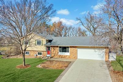 5901 139th Street W, Apple Valley, MN 55124 - Photo 1