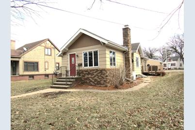 873 Jefferson Avenue, Granite Falls, MN 56241 - Photo 1