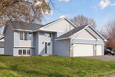 407 Maple Street, Farmington, MN 55024 - Photo 1