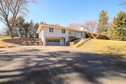 5014 Vine Hill Road, Deephaven, MN 55331 - Photo 1