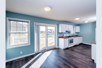 604 Gateway Place, Woodbury, MN 55129 - Photo 1