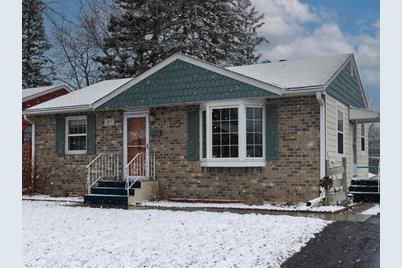 851 Howard Street N, Saint Paul, MN 55119 - Photo 1