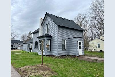 103 N Pearl Street, River Falls, WI 54022 - Photo 1