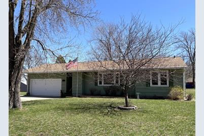 899 Winnie Avenue, Windom, MN 56101 - Photo 1