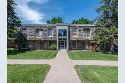 902 9th Avenue S #8, Hopkins, MN 55343 - Photo 1