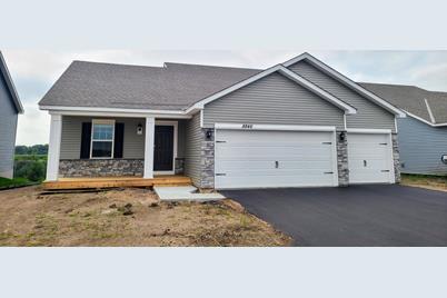 8846 Joliet Avenue S, Cottage Grove, MN 55016 - Photo 1