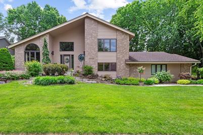 17005 Weston Bay Road, Eden Prairie, MN 55347 - Photo 1