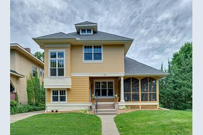 890 Linwood Avenue, Saint Paul, MN 55105 - Photo 1