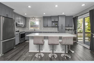 3207 Hamlet Drive, Woodbury, MN 55125 - Photo 1