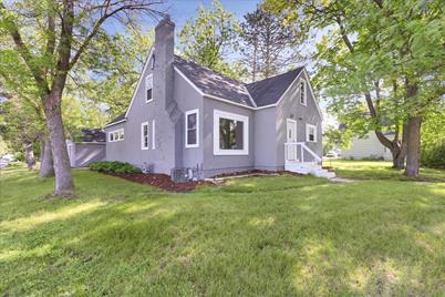 667 W Broadway Avenue, Forest Lake, MN 55025 - Photo 1