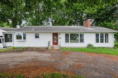 1351 Valley Street, Chaska, MN 55318 - Photo 1