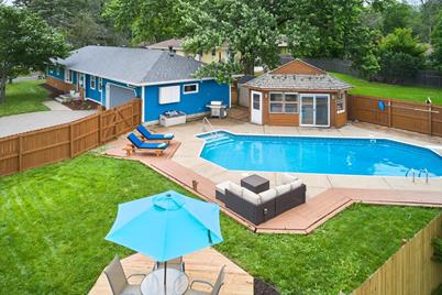 1320 Winnetka Avenue N, Golden Valley, MN 55427 - Photo 1