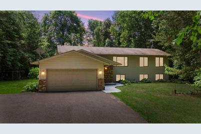 12433 282nd Street, Lindstrom, MN 55045 - Photo 1