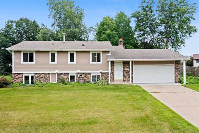 5884 139th Street W, Apple Valley, MN 55124 - Photo 1