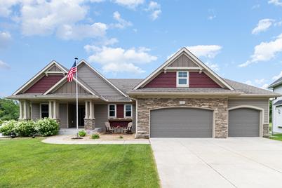 7207 103rd Avenue N, Brooklyn Park, MN 55445 - Photo 1