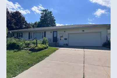 207 N Pine Street, Caledonia, MN 55921 - Photo 1