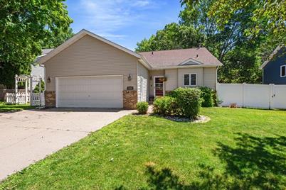 1004 7 1/2 Avenue N, Sauk Rapids, MN 56379 - Photo 1