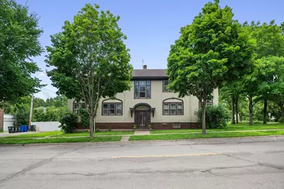 1090 Thomas Avenue, Saint Paul, MN 55104 - Photo 1