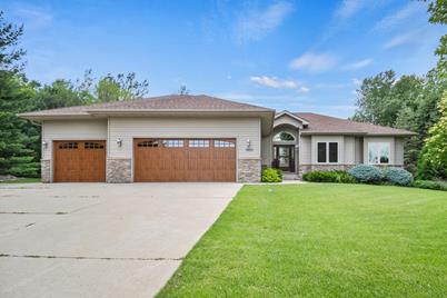 1900 Woodcrest Drive NE, Owatonna, MN 55060 - Photo 1