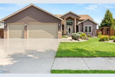 4100 10th Street S, Moorhead, MN 56560 - Photo 1