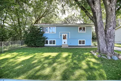 2516 Barclay Street, Maplewood, MN 55109 - Photo 1