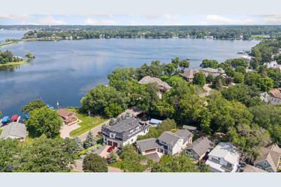 3013 Lake Shore Boulevard, Minnetonka, MN 55391 - Photo 1