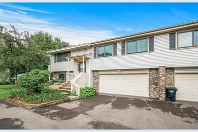 11809 NW Undercliff Street NW, Coon Rapids, MN 55433 - Photo 1