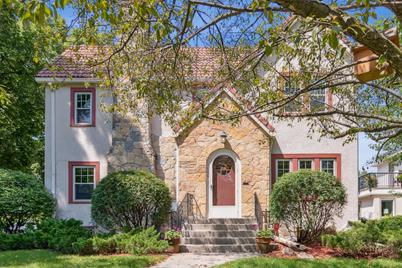 1000 E Minnehaha Parkway, Minneapolis, MN 55417 - Photo 1