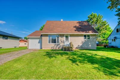 323 Kent Road, Hoyt Lakes, MN 55750 - Photo 1