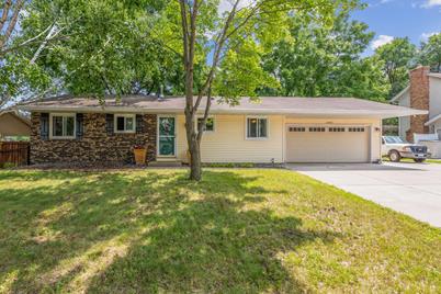 13972 Everest Avenue, Apple Valley, MN 55124 - Photo 1