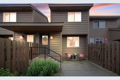 1413 63rd Lane N, Brooklyn Center, MN 55430 - Photo 1