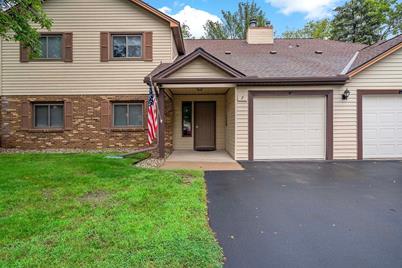 7 Fox Ridge Court #B, West Saint Paul, MN 55118 - Photo 1